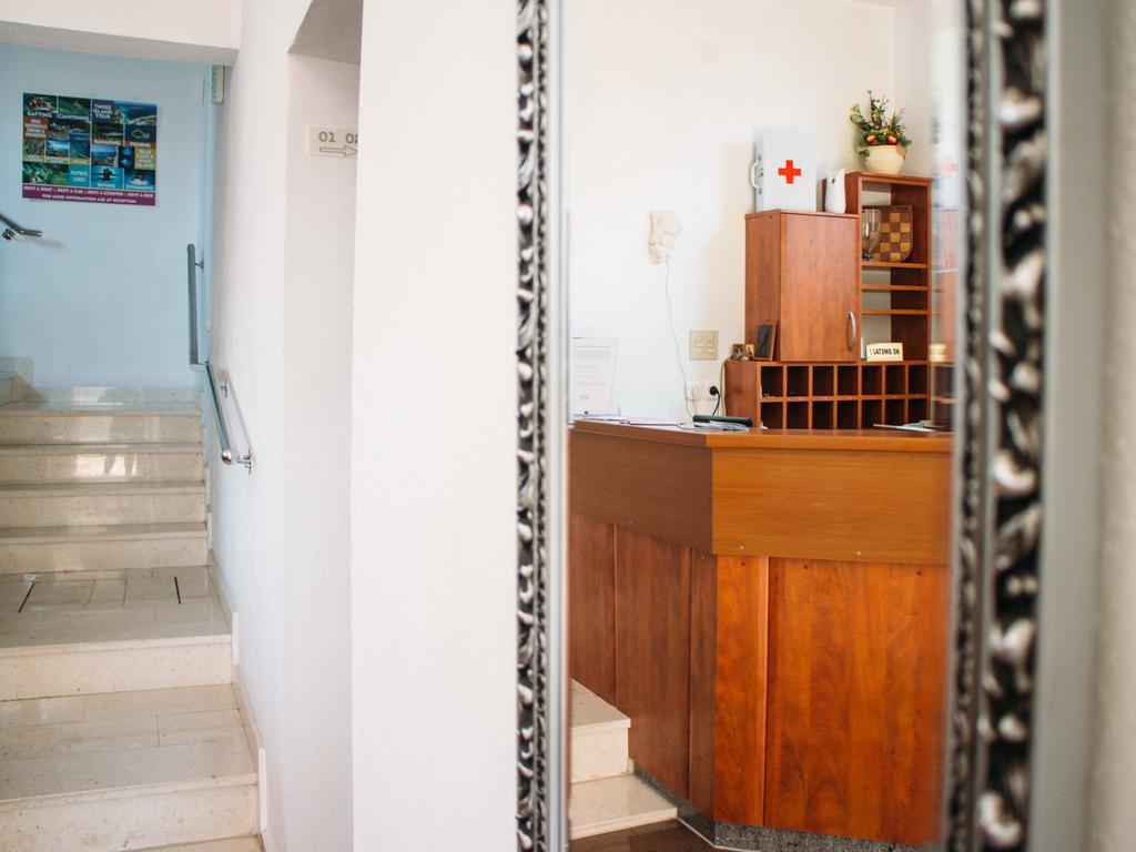 Apartments Kairos เซเกต วรันยีชา ภายนอก รูปภาพ
